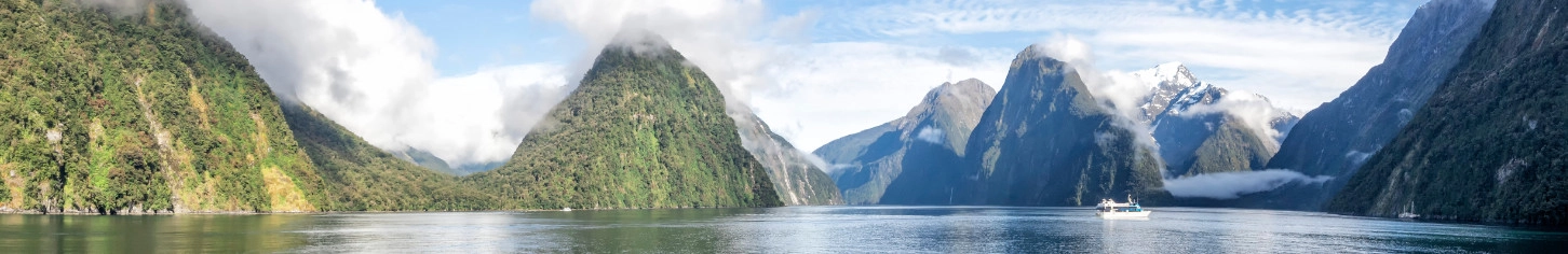Nya Zeeland_Milford Sound_1452x236_AdobeStock_244100319